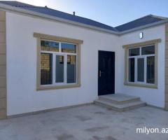 Novxanida Denize Yaxin Super Temirli 3 Otaqli Bag Evi Satilir
