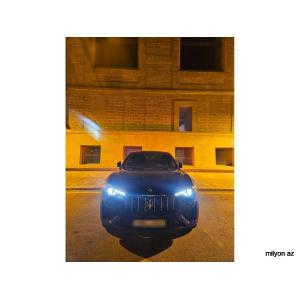 Maserati levante satilir